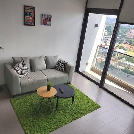 Apartamento Kl Sentral Loft, Est Bangsar #1, Lrt Kuala Lumpur Exterior foto