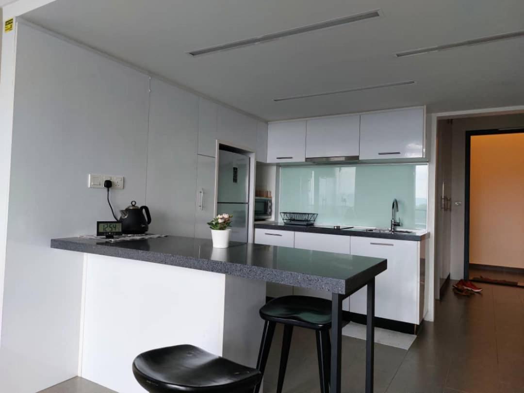 Apartamento Kl Sentral Loft, Est Bangsar #1, Lrt Kuala Lumpur Exterior foto